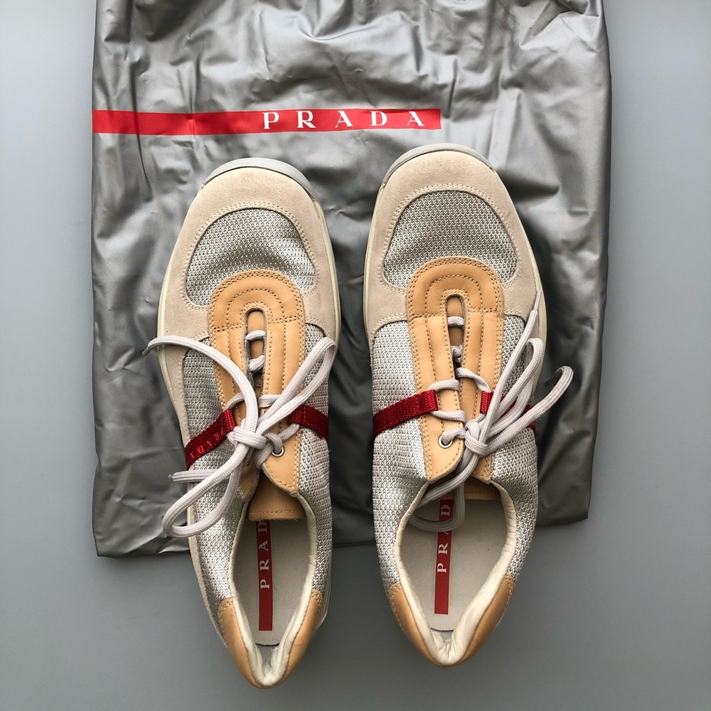 Prada shoes w/bag